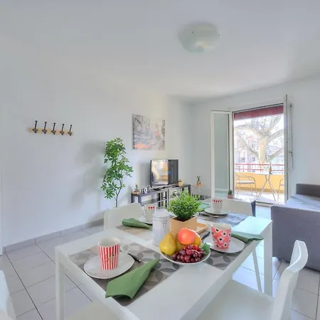 Апартаменти - Happy *