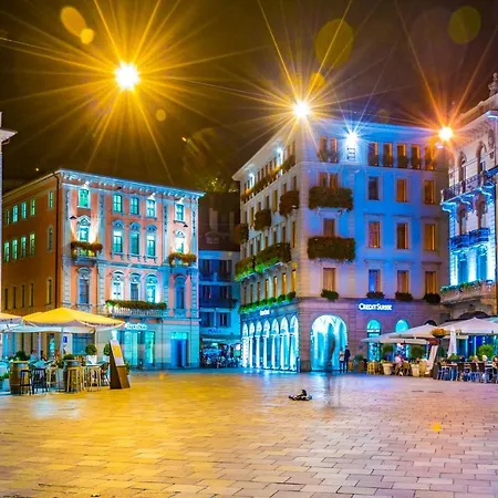 - Happy アパート